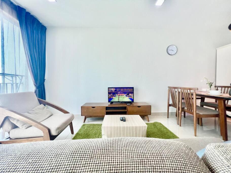 T3 1-10 Pax Trefoil 2Room Setia Alam Cozy Home Wifi Tv Exterior foto